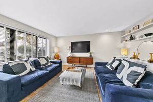 Reception Room- click for photo gallery
